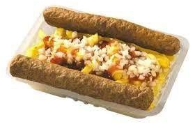 Groot friet met twee frikandellen &nbsp;mayo-curry en ui