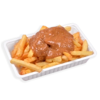 Groot friet met satesaus